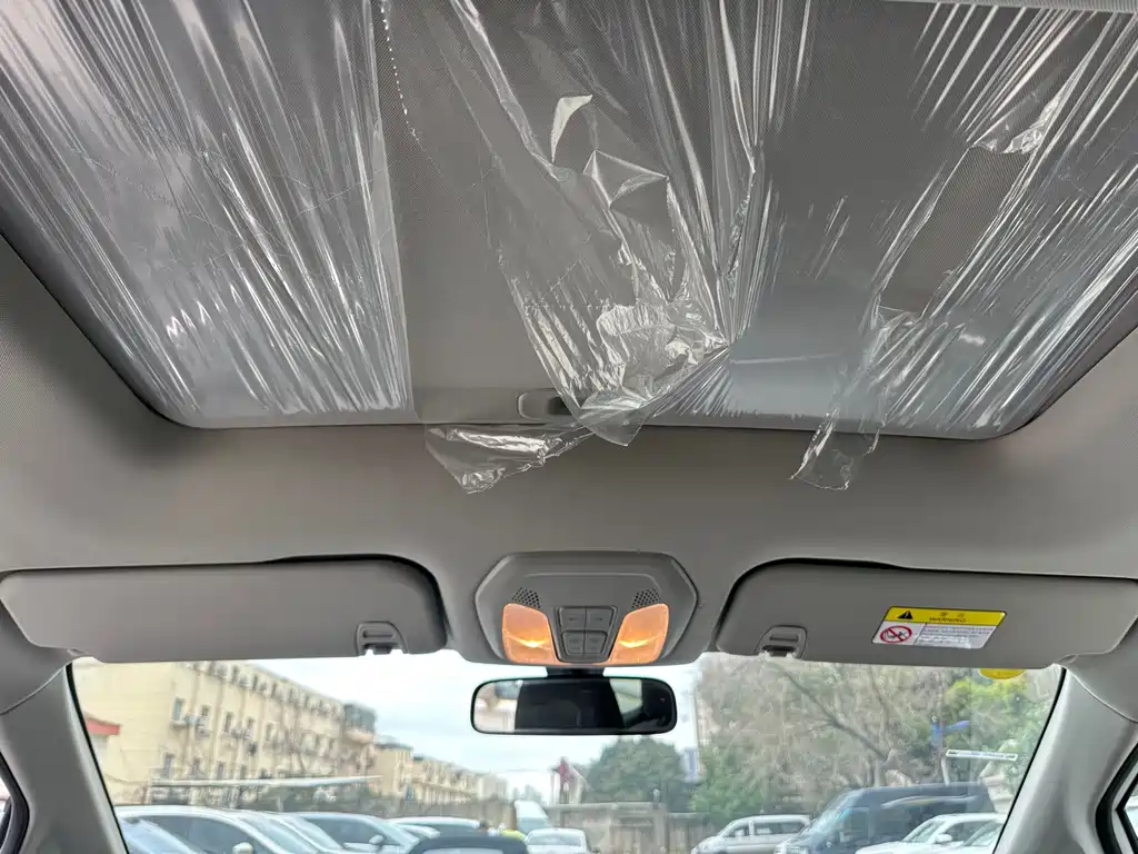 SAIC MAXUS EVERYONE 5