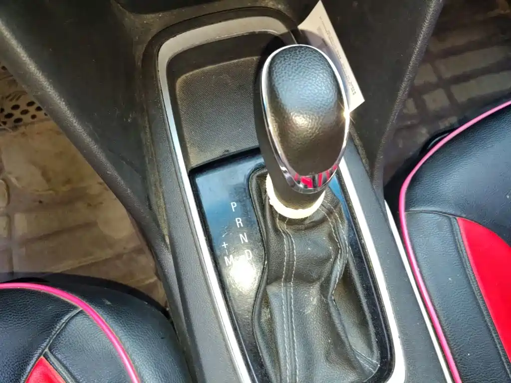 Chevrolet Cavalier — миниатюра 10