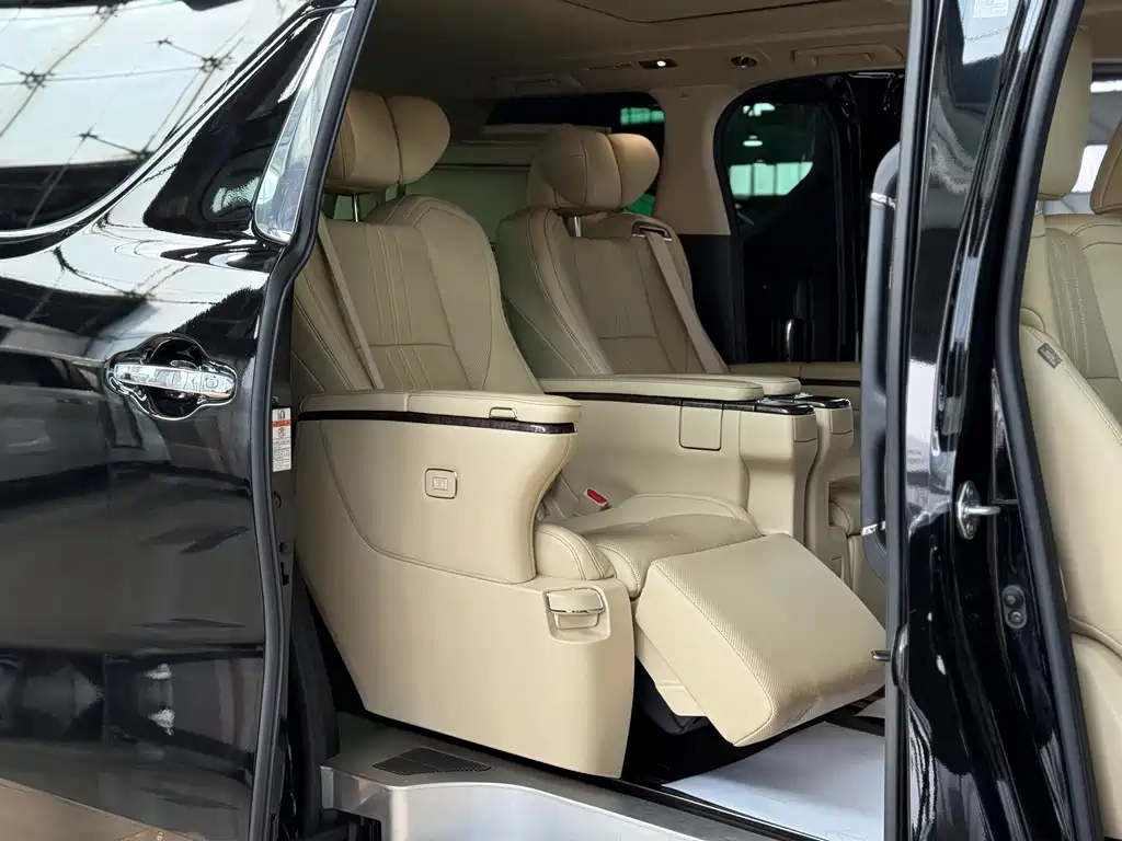 Toyota Alphard — фотографии объявления, Фото 19