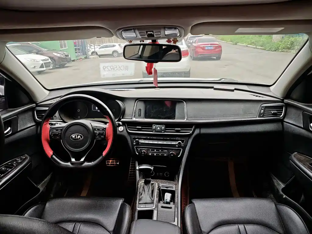 Kia K5 — миниатюра 6