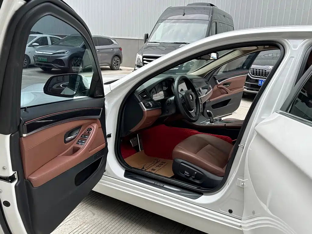 BMW 5 Series 5 2017 520Li Elegant