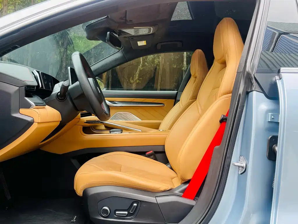 ZEEKR EXTREME KRYPTON 001