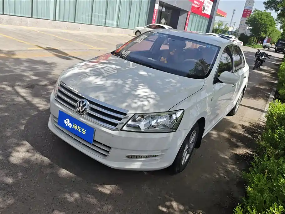 Купить Volkswagen Santana