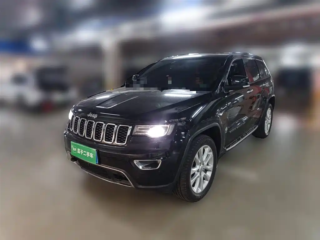 Jeep Grand Cherokee (Import) 2018