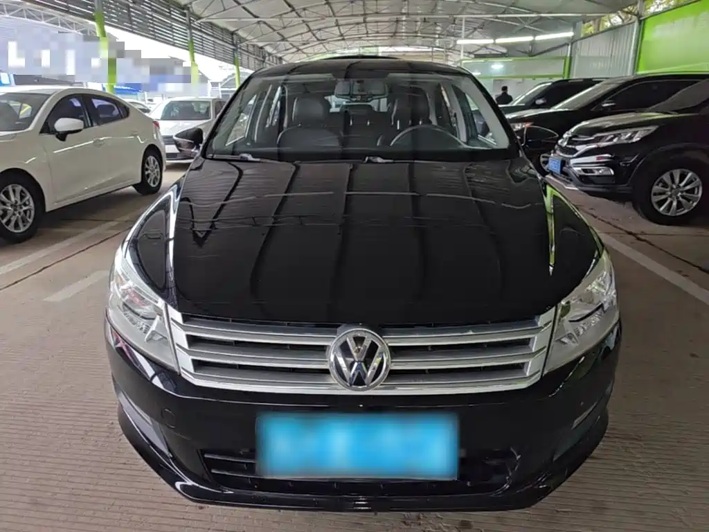 Volkswagen Santana — миниатюра 3