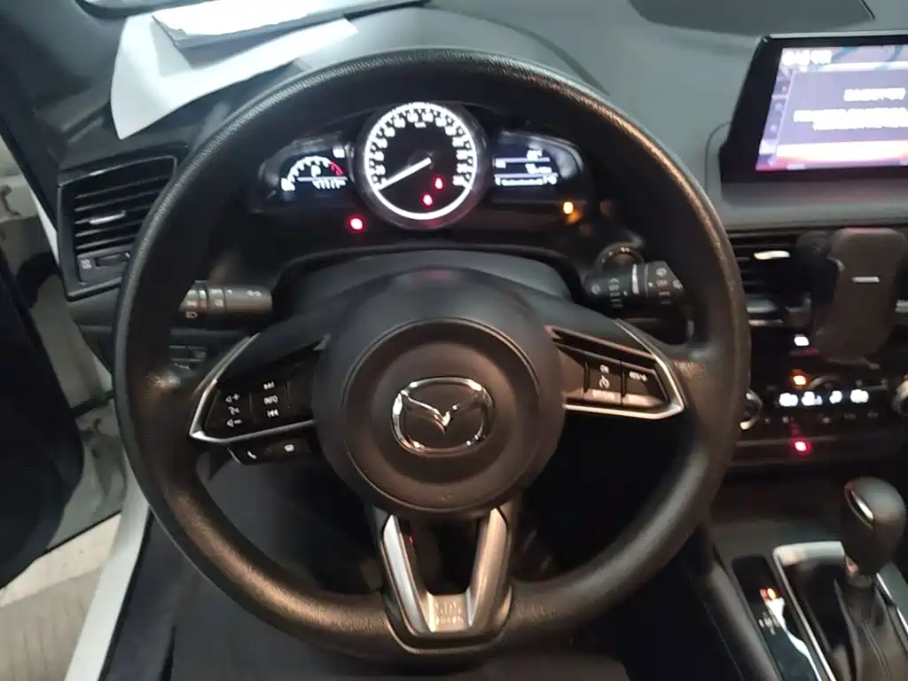 Mazda CX-4 — миниатюра 11