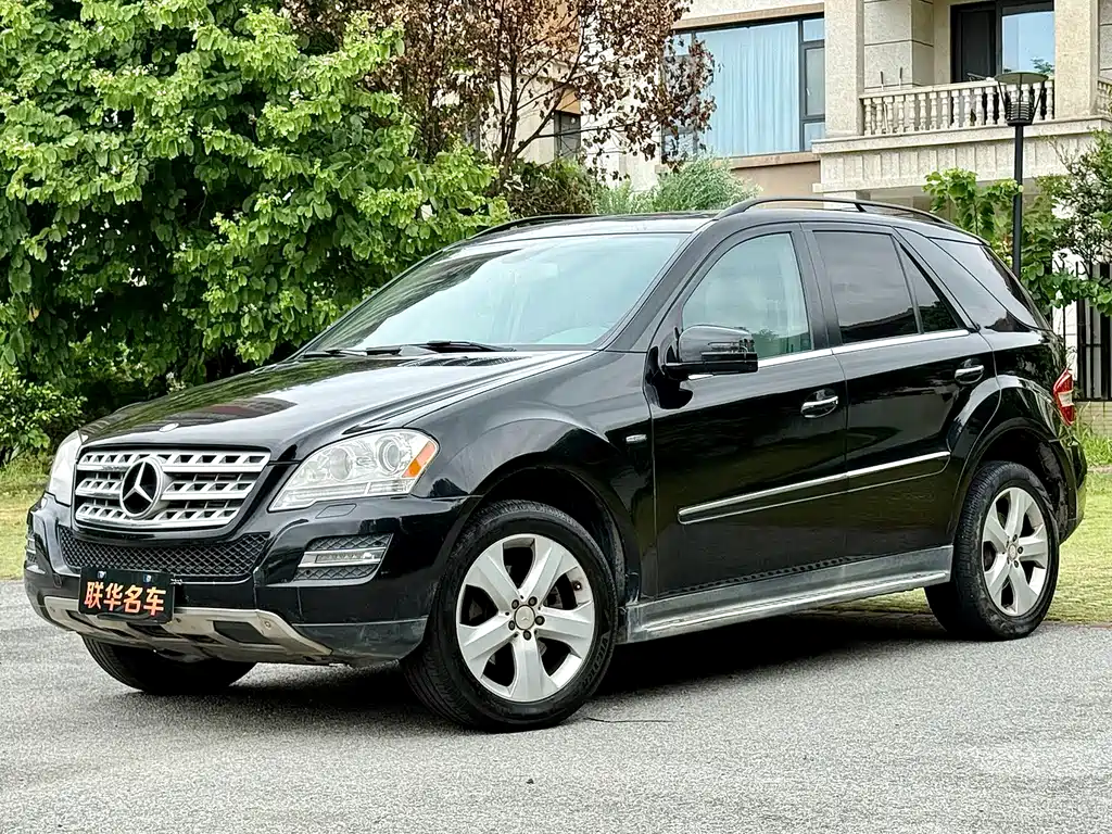 Mercedes-Benz M-Class 2011