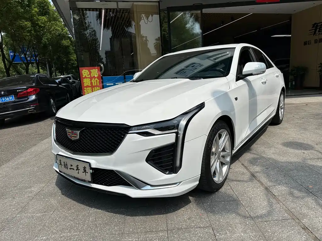 Купить Cadillac CT4