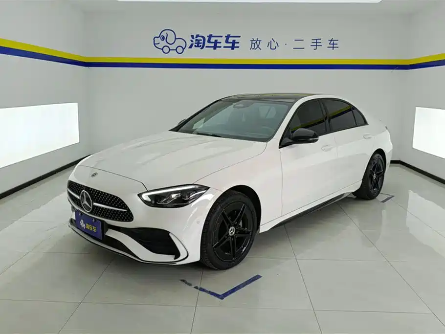 Mercedes-Benz C-Class 2024