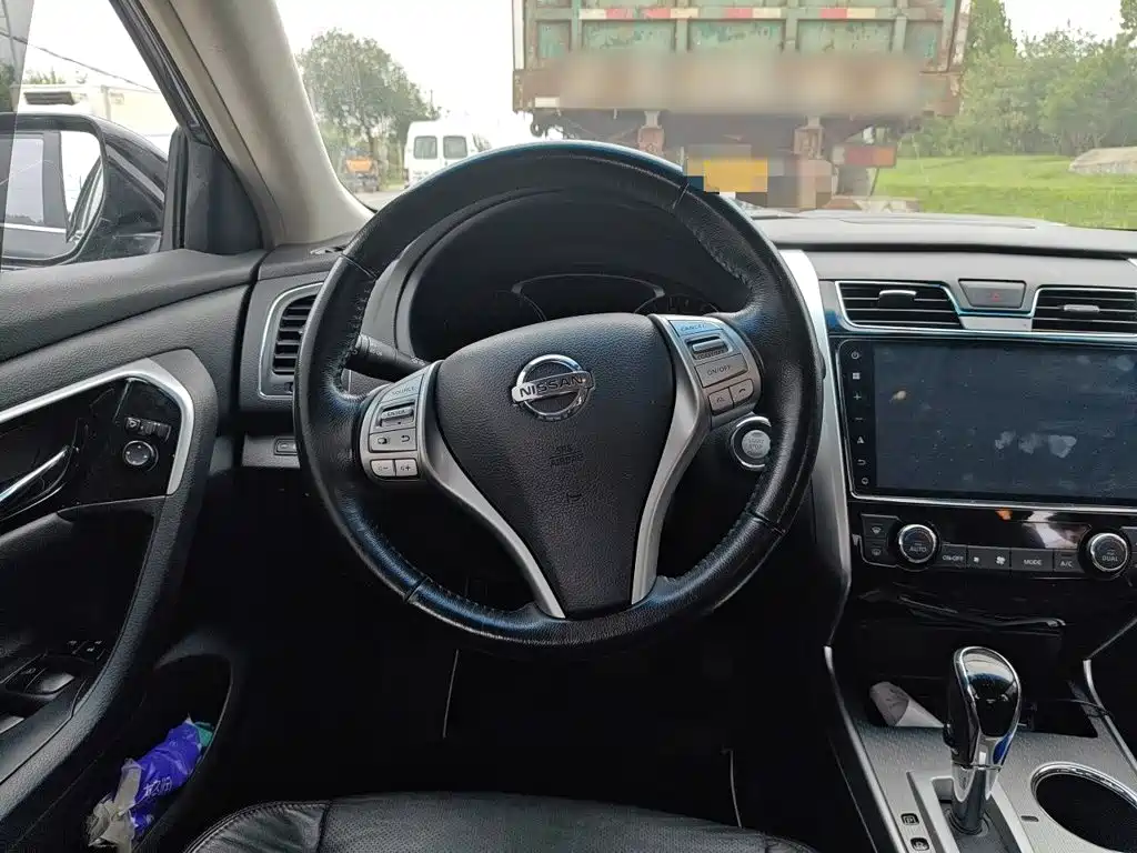 Nissan Teana — миниатюра 11