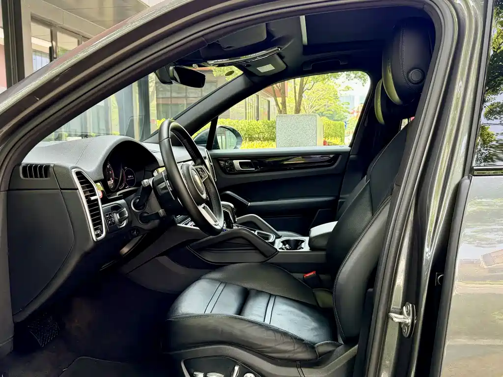 Porsche Cayenne 2021 Cayenne E-Hybrid 2.0T