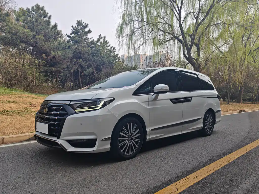 Honda Elysion 2023