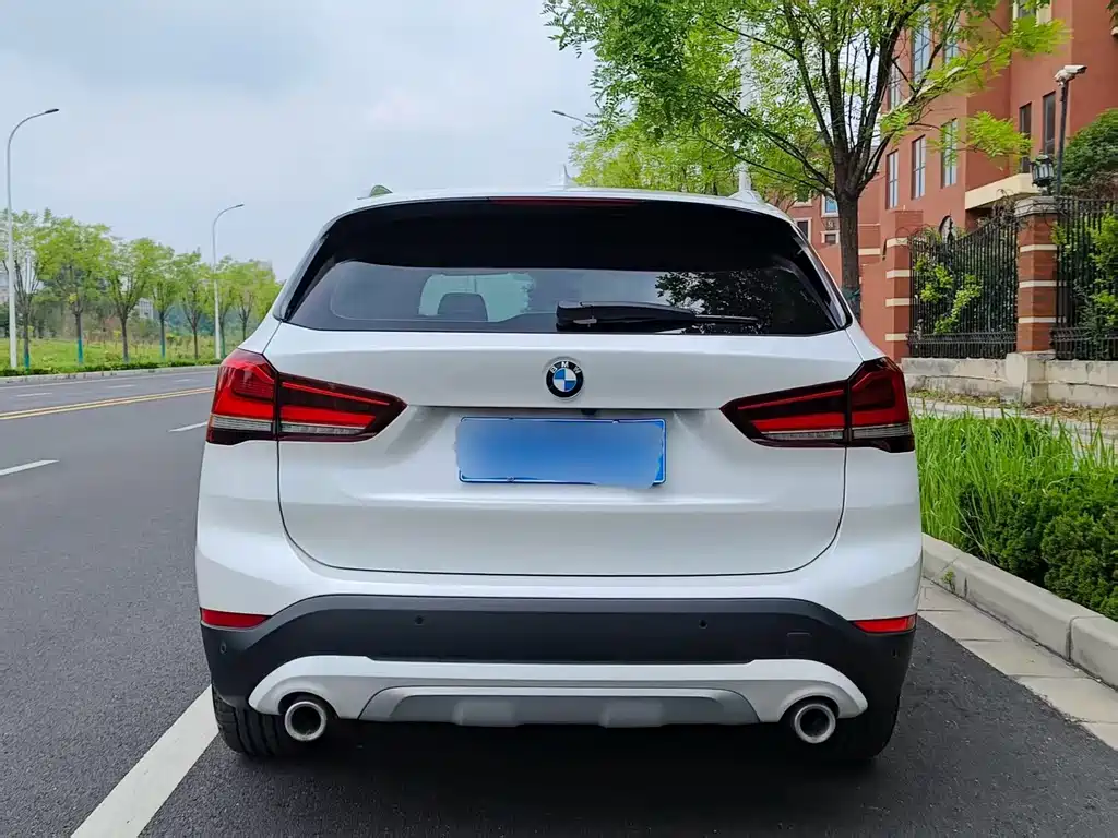 BMW X1 — миниатюра 9