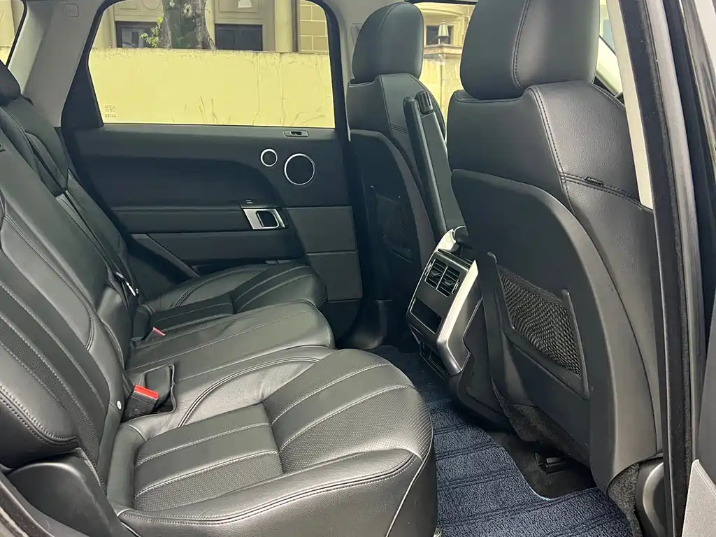 Land Rover Sport — миниатюра 9