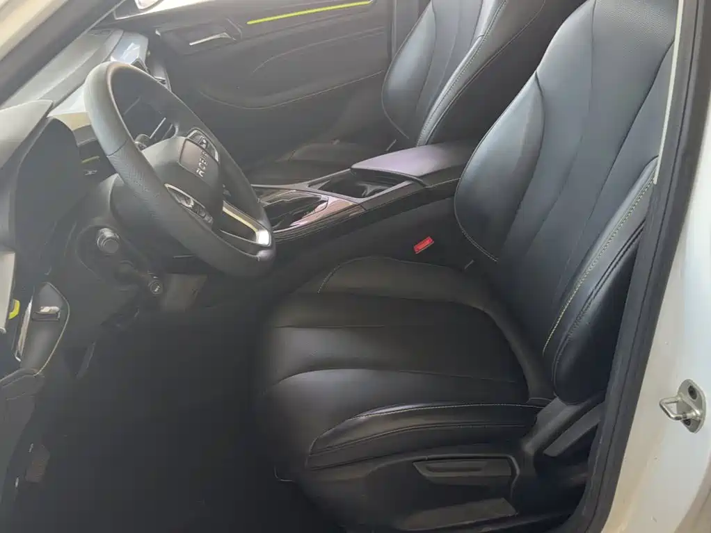 Roewe i5 2021 1.5L CVT