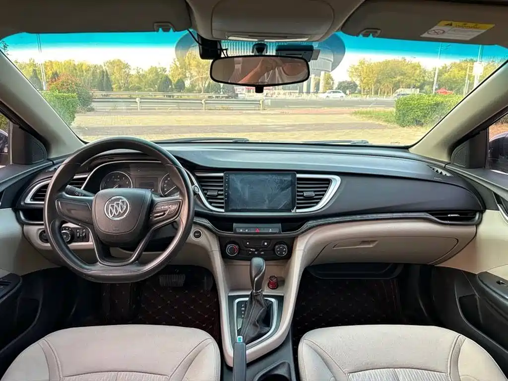 Buick Excelle — миниатюра 9