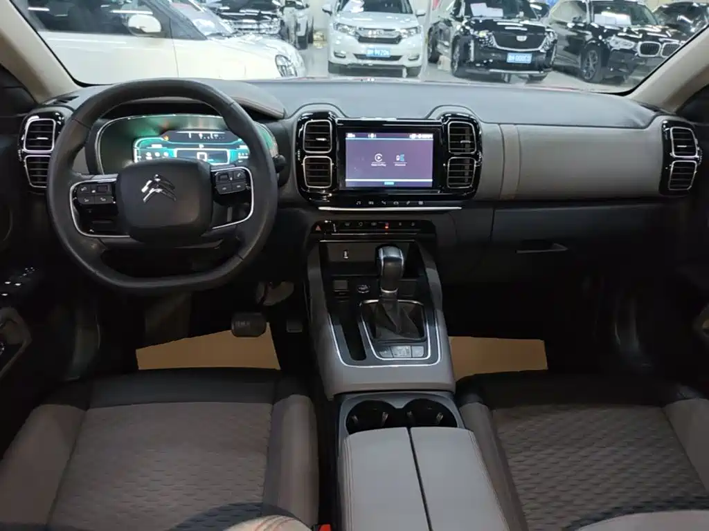 Citroen C5 AIRCROSS — миниатюра 10