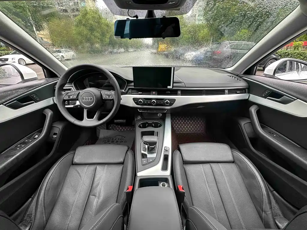 Audi A4L 2022 40 TFSI Fashion