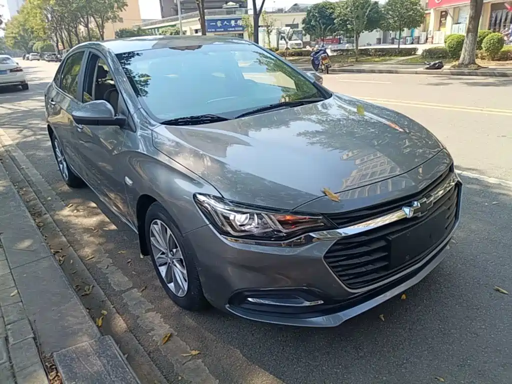 Chevrolet Monza — миниатюра 4