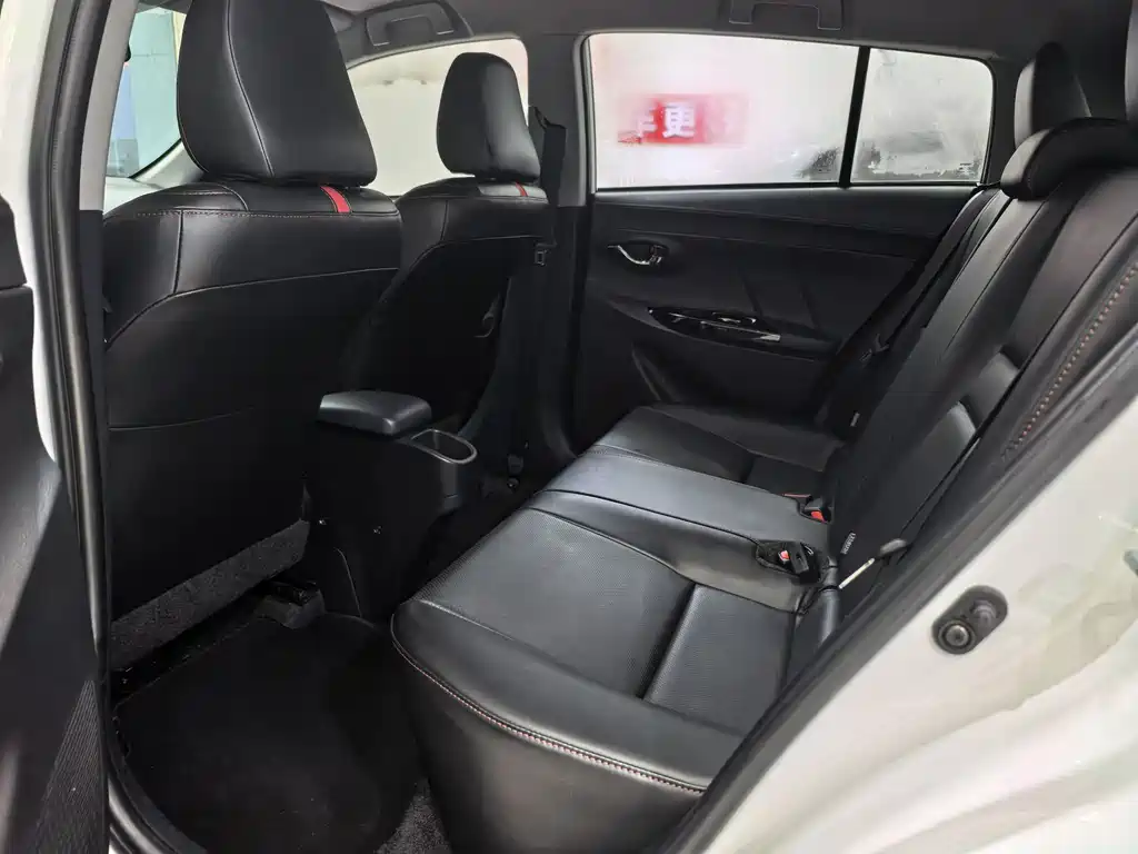 TOYOTA YARIS L ZHIXUAN