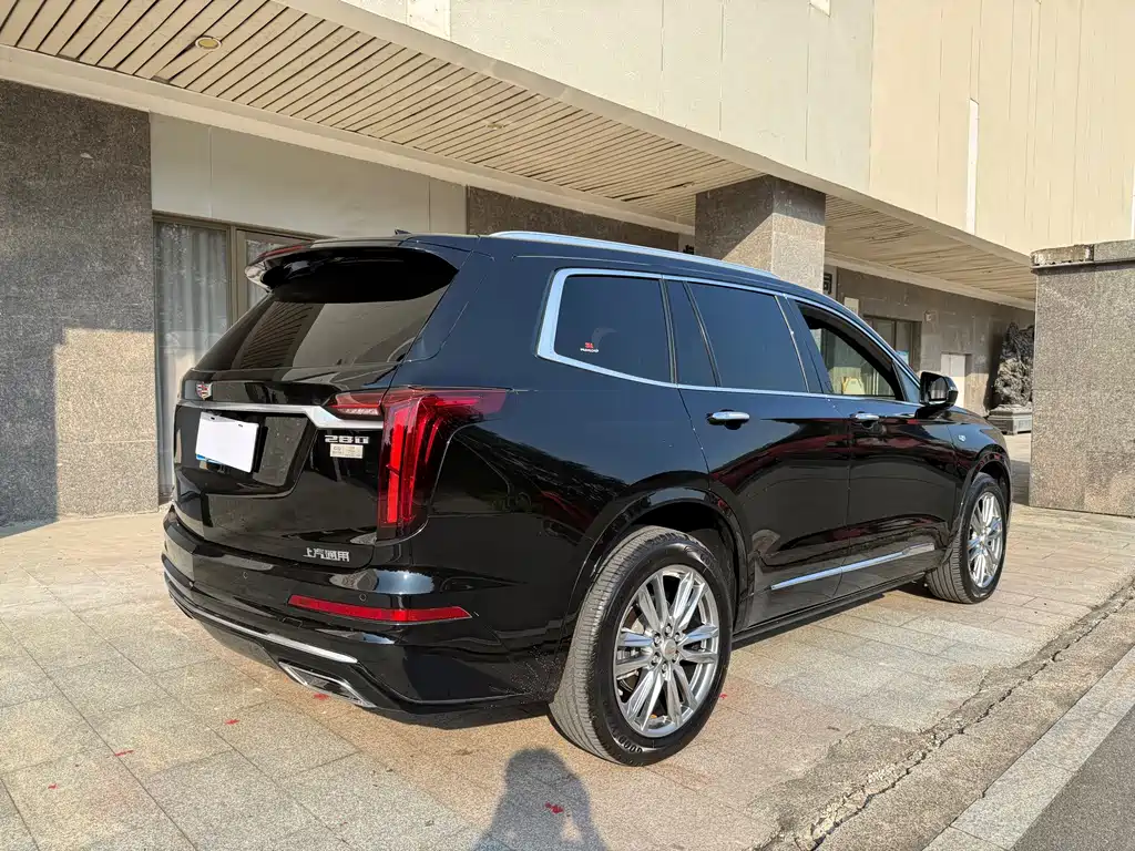 Cadillac XT6 — миниатюра 8
