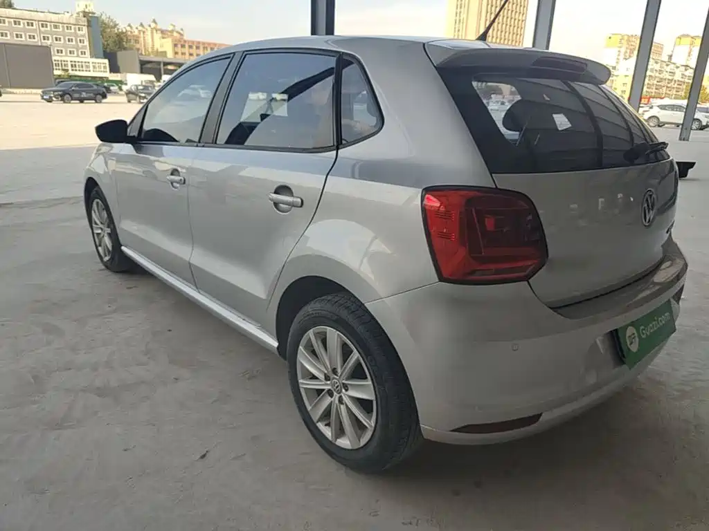 Volkswagen Polo — миниатюра 5