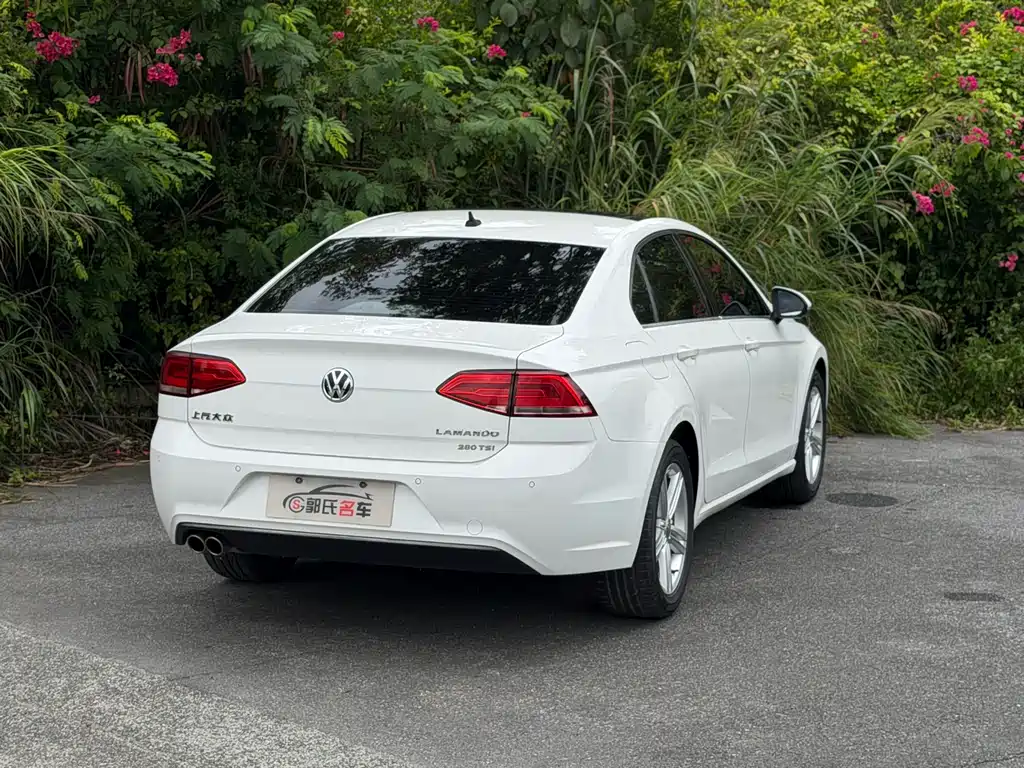 Volkswagen Lamando 2018 280TSI DSG Comfort