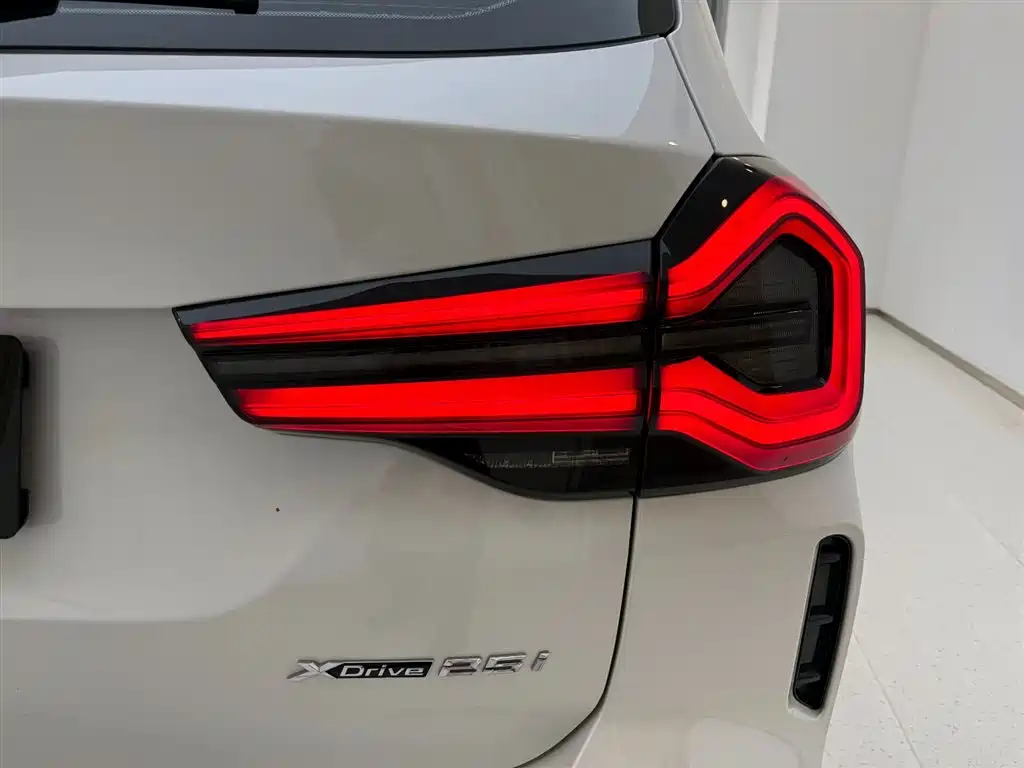 BMW X3 2022 xDrive25i M Sport