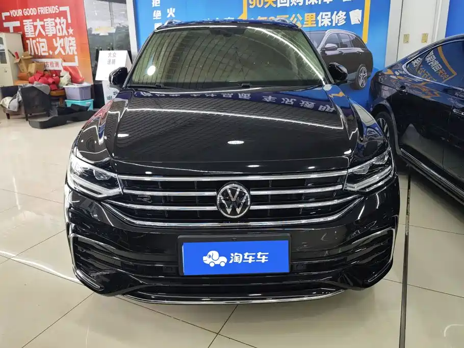Volkswagen Tiguan L — миниатюра 2