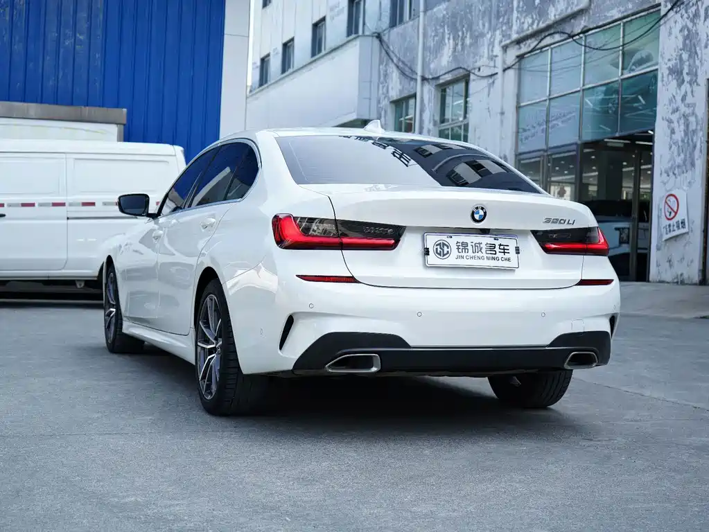 BMW 3 Series — миниатюра 15