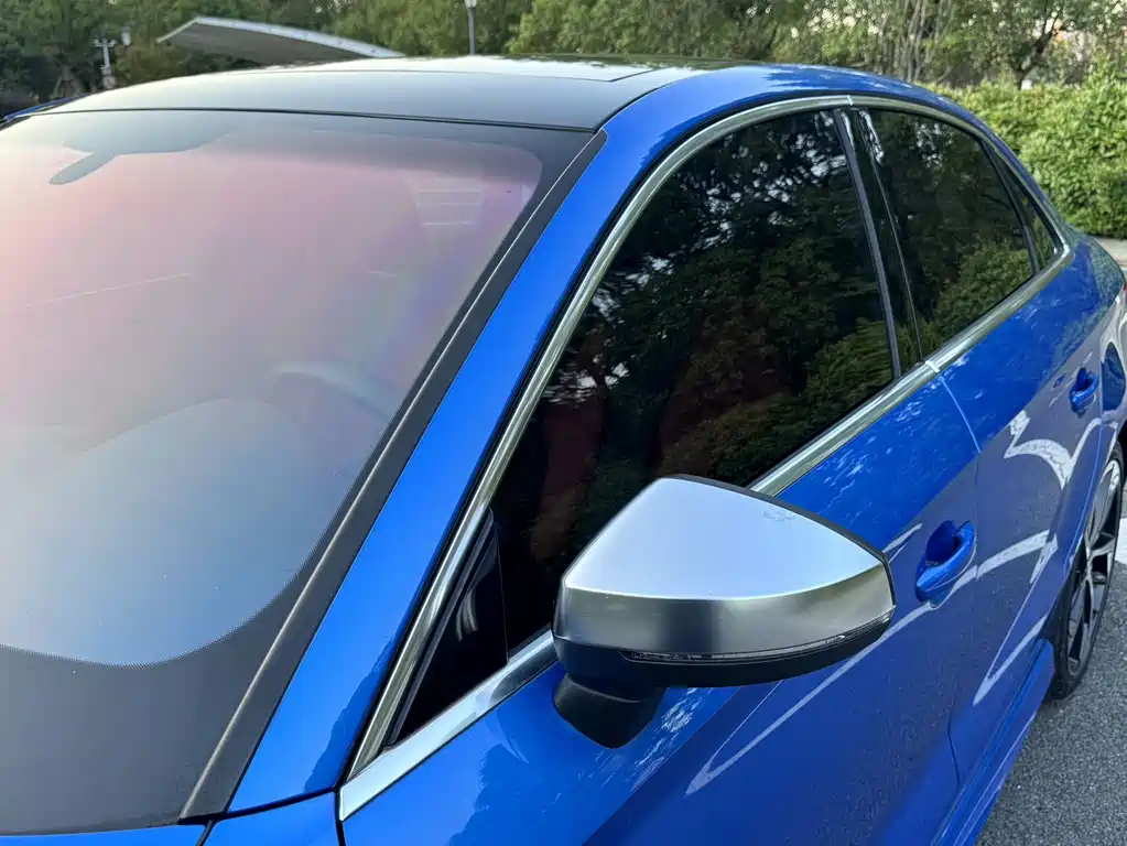 Audi S3 — миниатюра 12