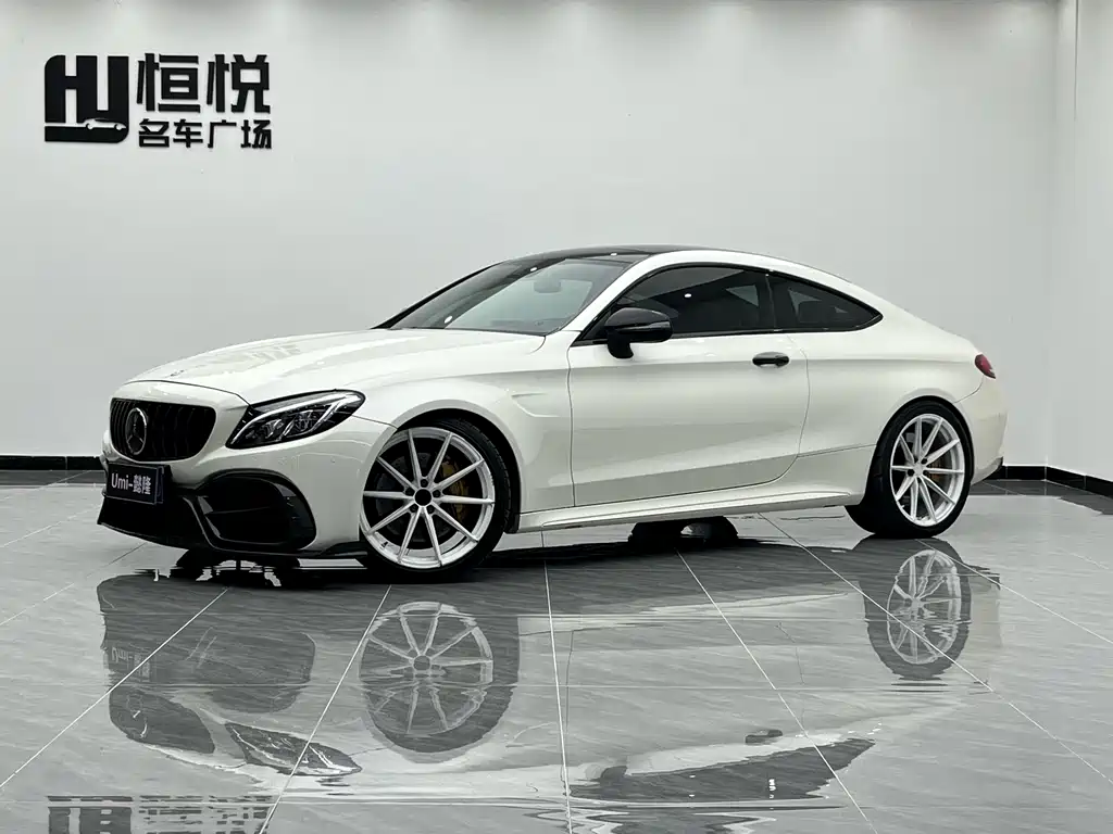 Купить Mercedes-Benz C-Class AMG