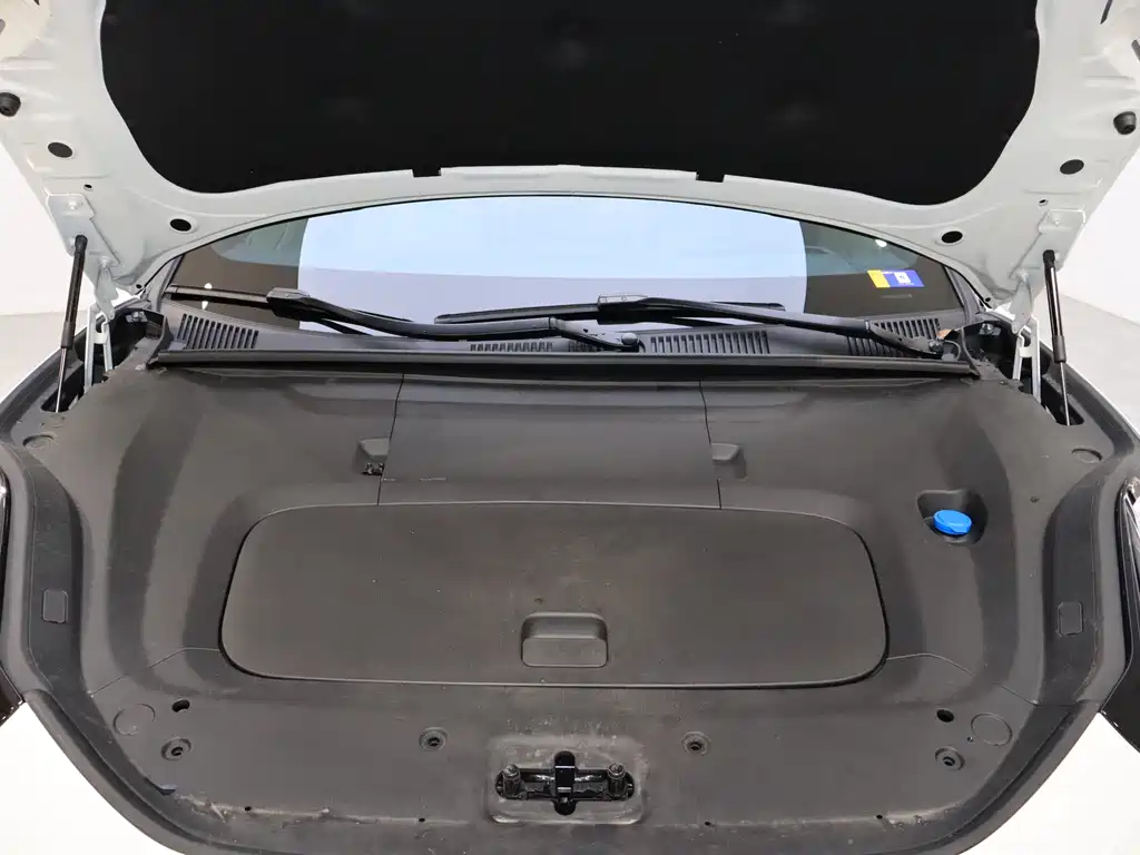 ZEEKR EXTREME KRYPTON 001