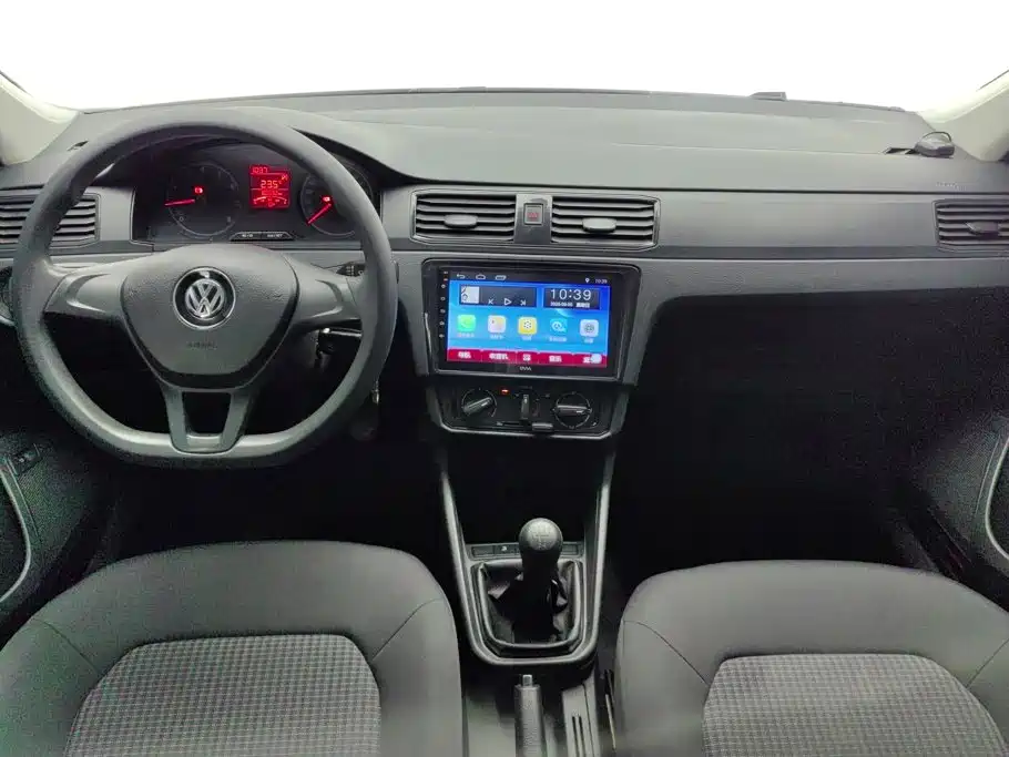Volkswagen Santana — миниатюра 12