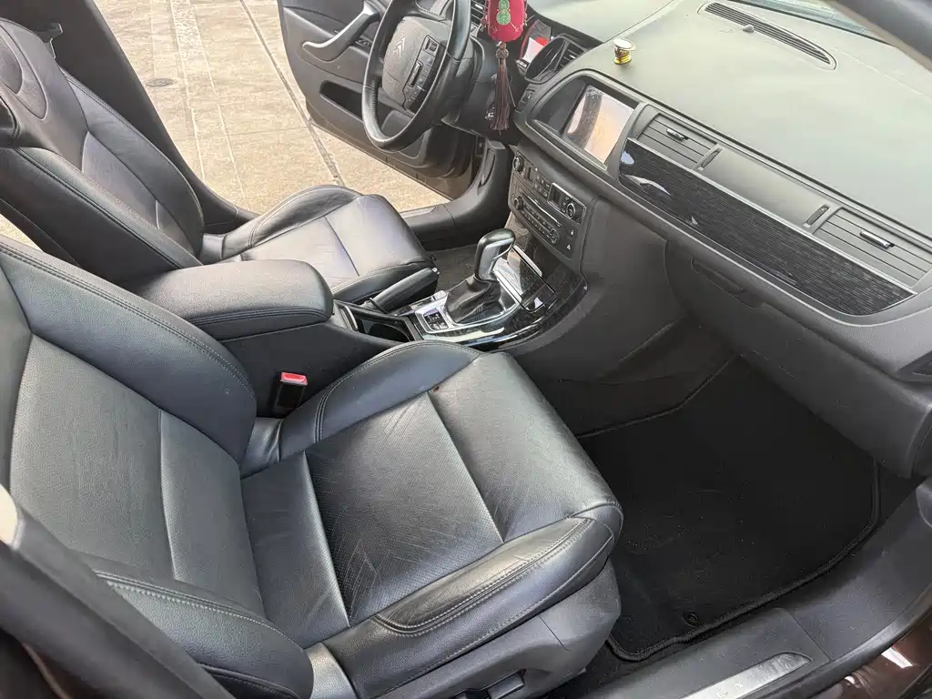 Citroen C5 — миниатюра 11