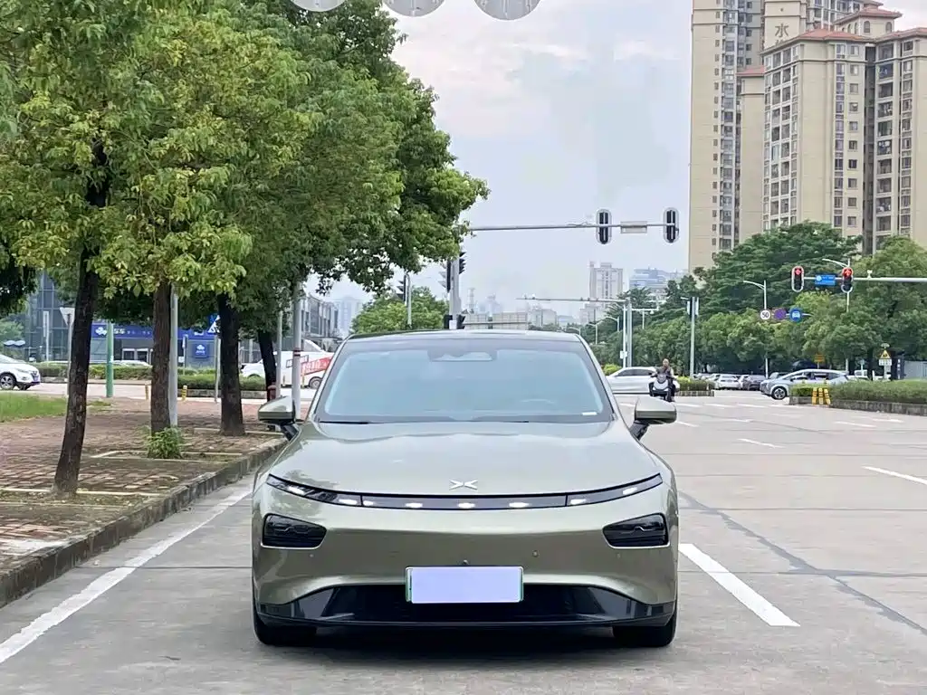 XPeng P7 — миниатюра 2