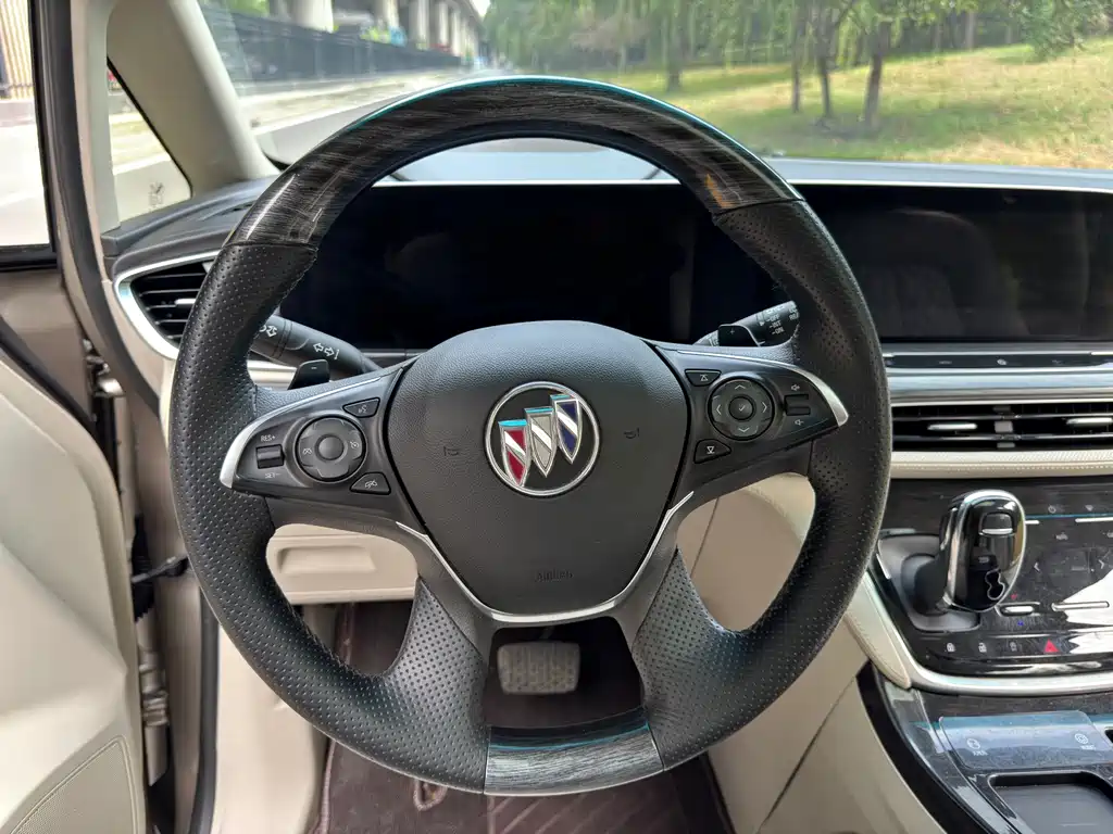 Buick GL8 — миниатюра 4