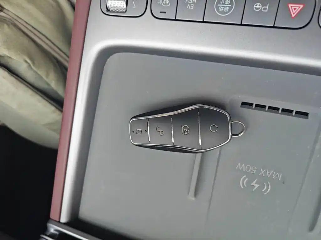 BYD Seal 07 DM-i — миниатюра 9