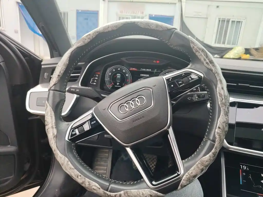 Audi A6L — миниатюра 3