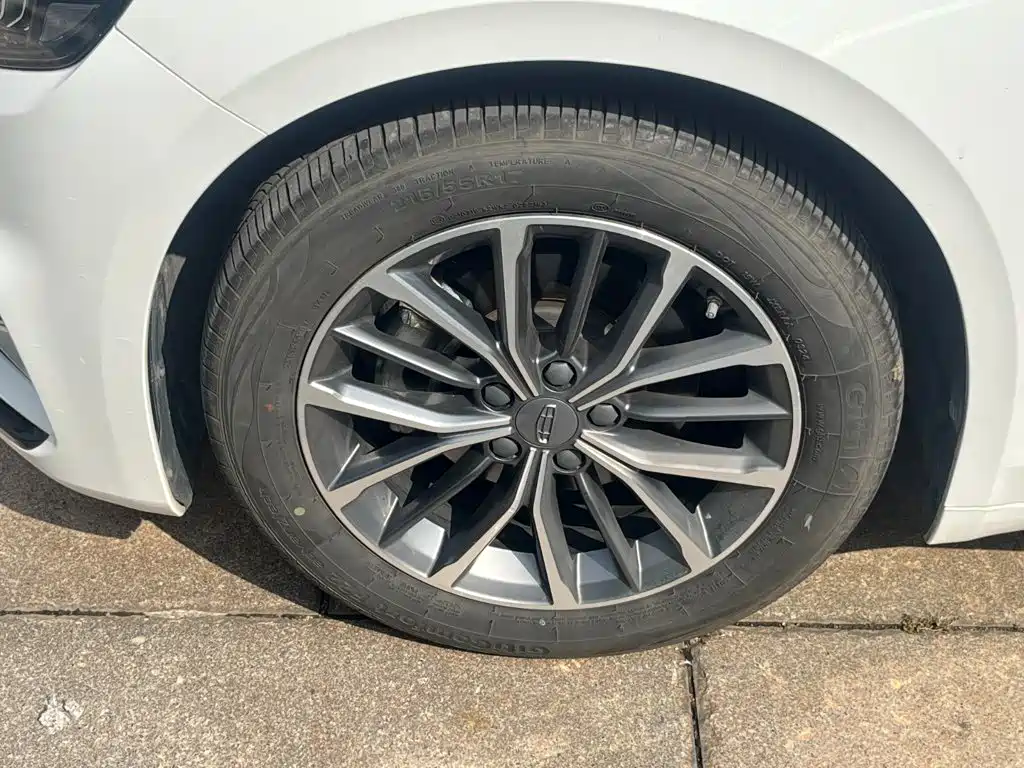 Geely Xingrui — миниатюра 9