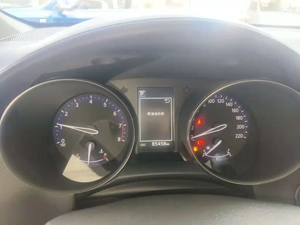 Toyota IZOA — миниатюра 12