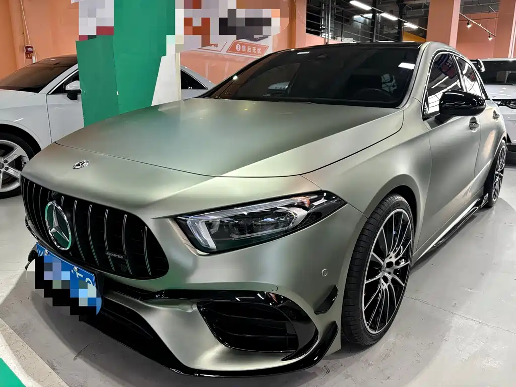 Mercedes-Benz GLA AMG 2023