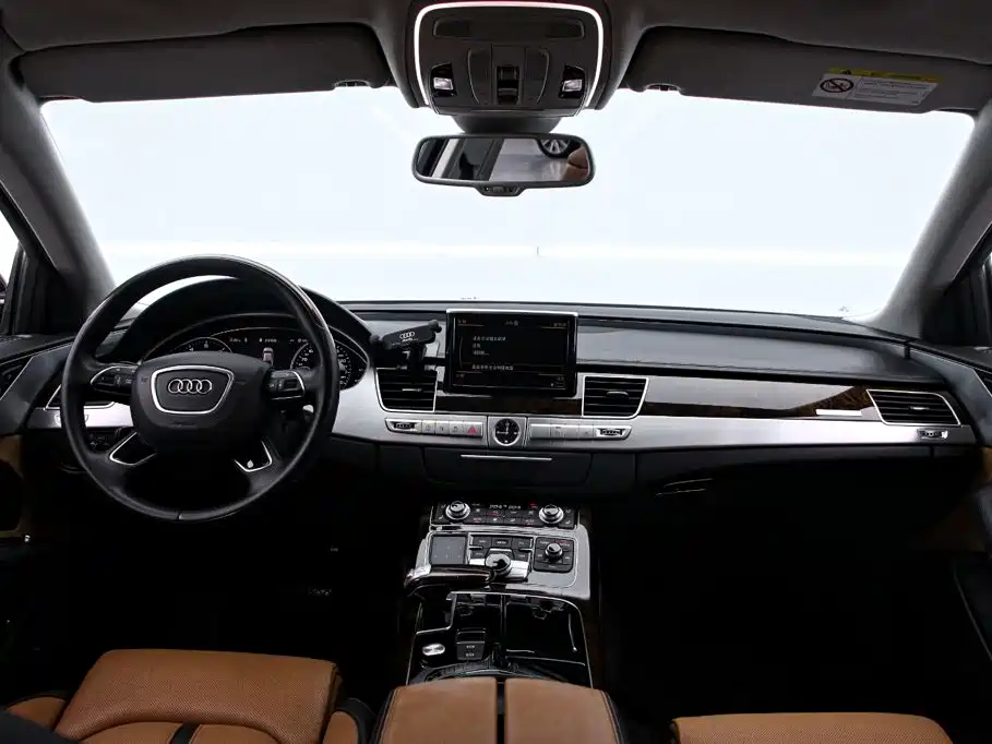 Audi A8 — миниатюра 5
