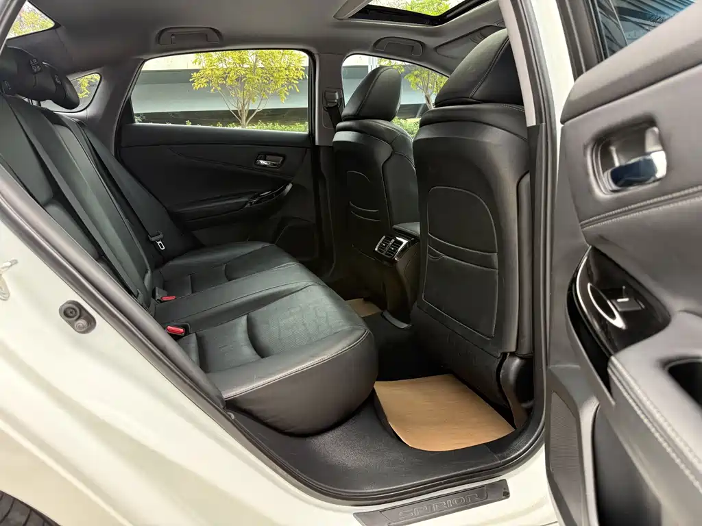 Honda Spirior — миниатюра 11
