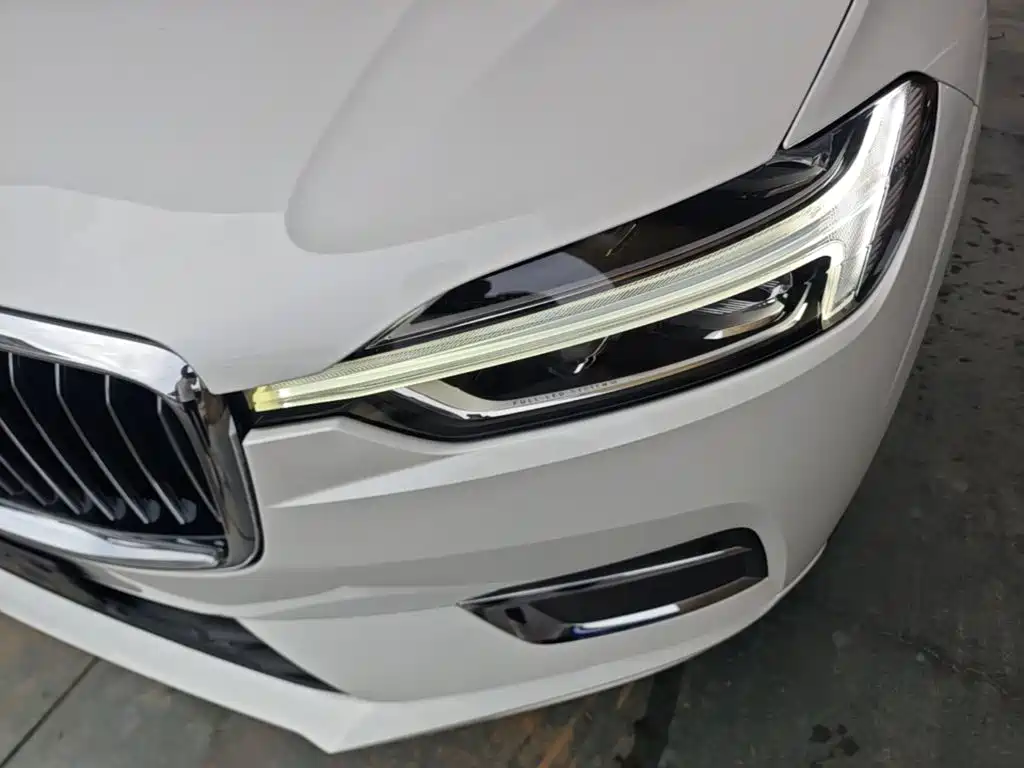 Volvo XC60 — миниатюра 24