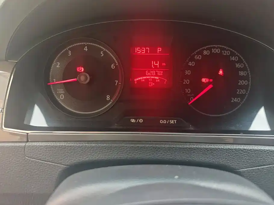Volkswagen Santana — миниатюра 14