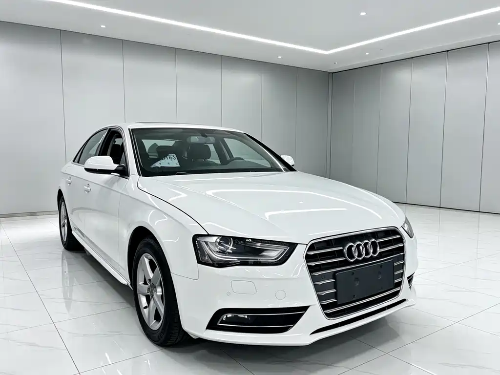 Audi A4L 2013 35 TFSI AT