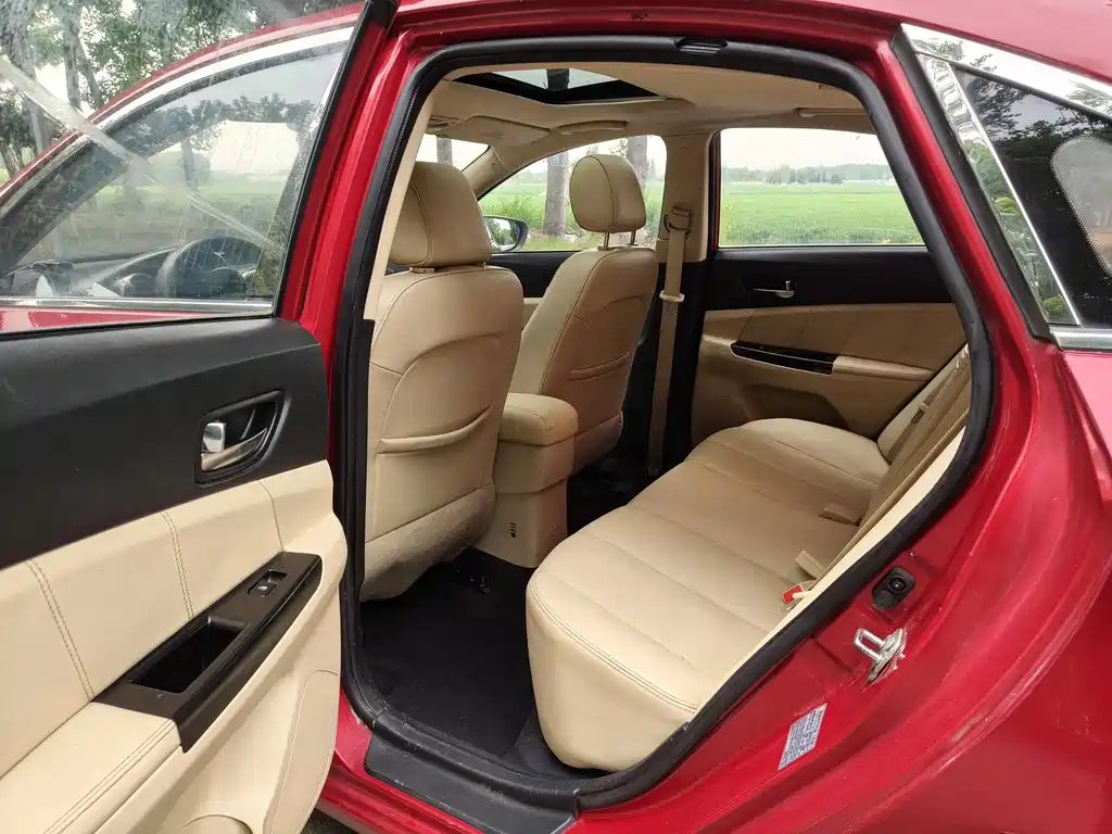Changan Eado — миниатюра 10