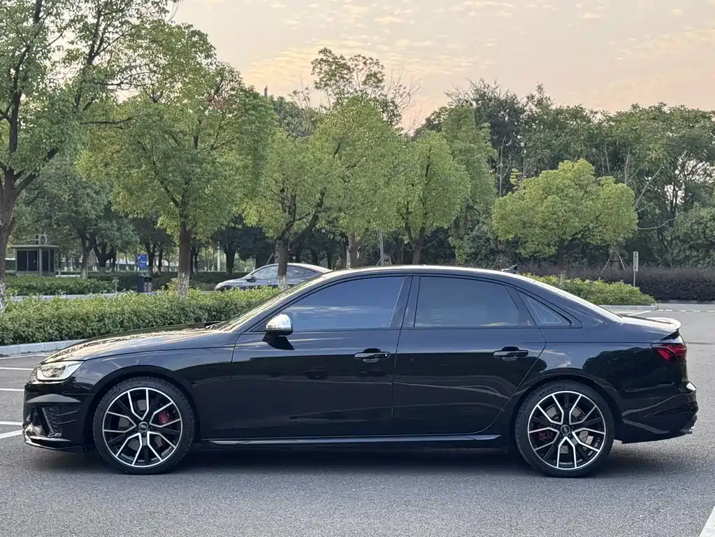 Audi S4 — миниатюра 4