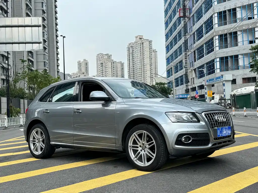 Audi Q5 2010 2.0TFSI Sport